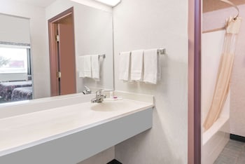 Executive Room, 1 King Bed, Non Smoking
