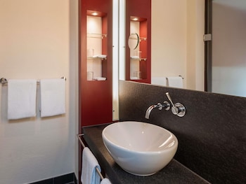 Superior Room, 1 King Bed