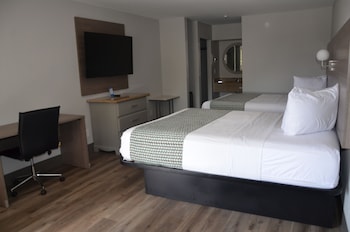 Room, 2 Queen Beds, Non Smoking