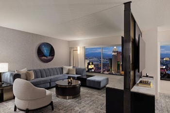 MGM Executive King Suite Accessible with Roll-In Shower