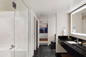 Tower Spa Suite