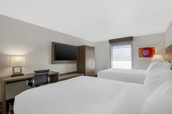 Standard Room, 2 Queen Beds, Accessible, Non Smoking
