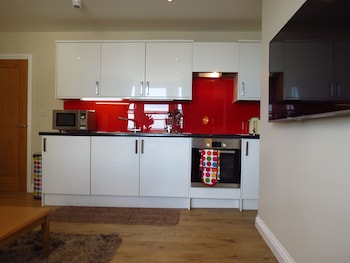 Apartment, 1 Bedroom, Annex Building