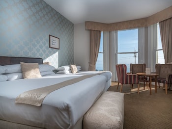 Family Room (Sea View)