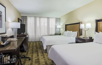 Premium Room, 2 Queen Beds (Stadium View)