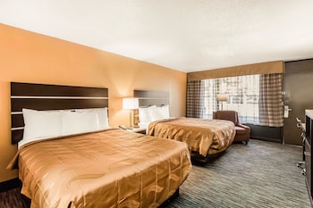 Standard Room, 2 Queen Beds, Smoking