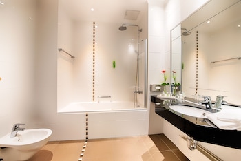Premium Twin Room (Welcome)