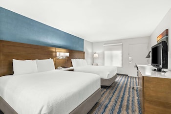 Standard Room, 2 Queen Beds, Non Smoking, Refrigerator & Microwave