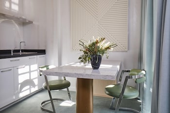 Studio(Canon Building)