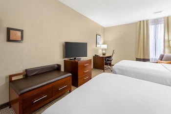 Standard Double Room, 2 Double Beds, Non Smoking, River View