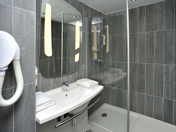 Standard Double Room, 1 Twin Bed