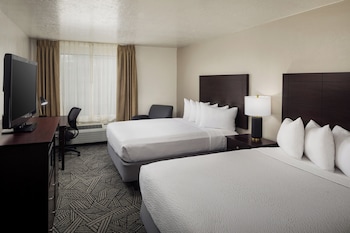 Room, 2 Queen Beds, Non Smoking