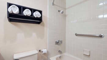 Standard Room, 2 Queen Beds, Non Smoking, Refrigerator & Microwave