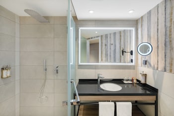 Junior Suite, River View
