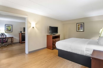 Suite, 1 King Bed, Non Smoking, Refrigerator & Microwave