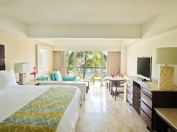 Ocean View Suite (1 King)
