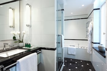 Prestige Room