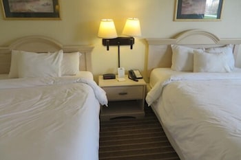 Standard Room, 2 Queen Beds