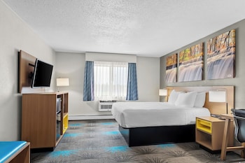 Efficiency, Standard Room, 1 Queen Bed