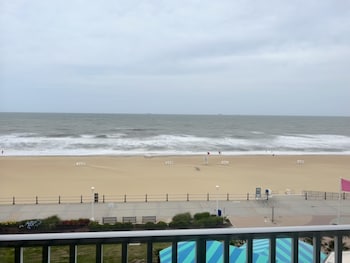 Room, 2 Queen Beds, Non Smoking Ocean View