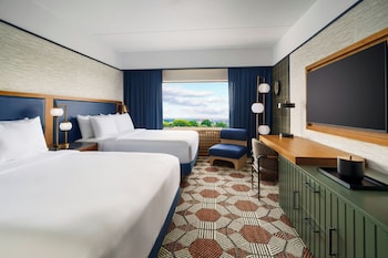 Deluxe Room, 2 Queen Beds, Non Smoking