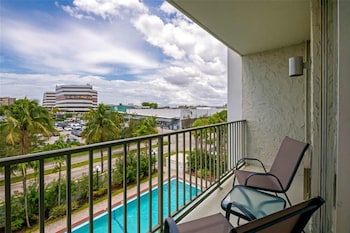 Standard Room, 2 Double Beds, Non Smoking, Balcony