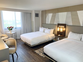 Room, 2 Queen Beds