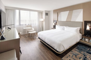 Concierge Room, Club Room, 1 King Bed