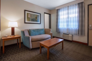 Suite, 1 Bedroom, Non Smoking (1 King Bed)