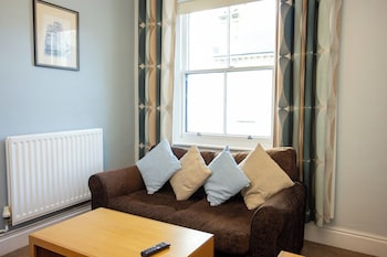 Suite, 1 King Bed, Non Smoking