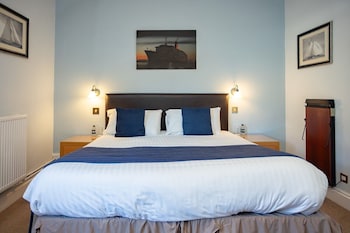 Suite, 1 King Bed, Non Smoking