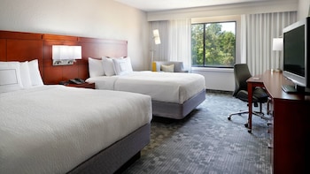Room, 2 Queen Beds (Hearing Accessible)