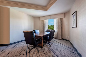Junior Suite, 1 King Bed