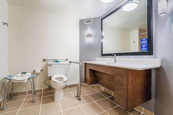 Room, 2 Queen Beds (Hearing)