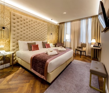 Suite Junior, 1 letto queen, non fumatori (with Single Sofabed)