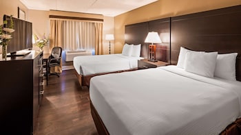 Suite, 2 Double Beds, Non Smoking, Kitchenette (1st Floor)