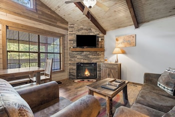 2-BD Cabin #16