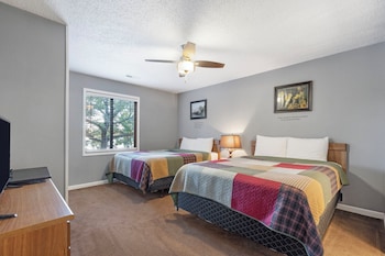 2 Bedroom Waterfront Condo #604