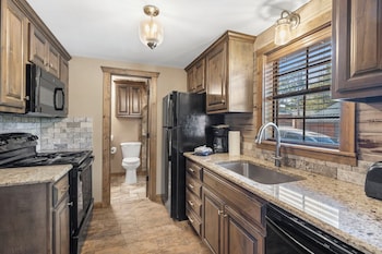 Cabin, 1 Bedroom, Lake View (#20)