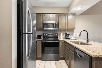 Condo, 1 Bedroom, Lake View (Penthouse Suite #1116B)