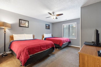 2 Bedroom Waterfront Condo #604