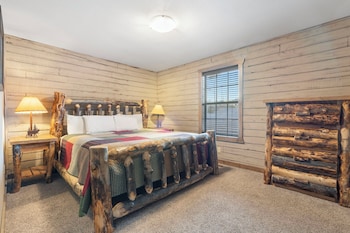 2 Bedroom Cabin #24