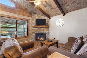2 Bedroom Cabin #24