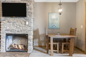Studio Condo - Walk-In Level - 1106A