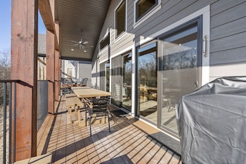 Indian Point - 4-Bedroom Lodge 188