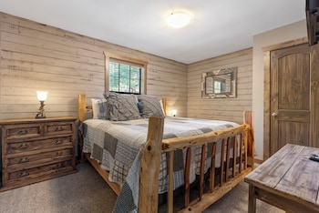 2 Bedroom Cabin #14
