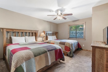 2-BD Lake View Condo - Walk-In Level - 1206