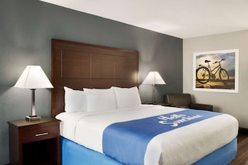 Standard Room, 1 King Bed