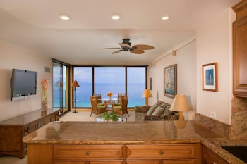 Suite, 1 Bedroom, Oceanfront (1 Bath)