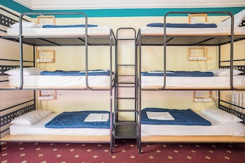 Shared Dormitory, Women only (6 people)